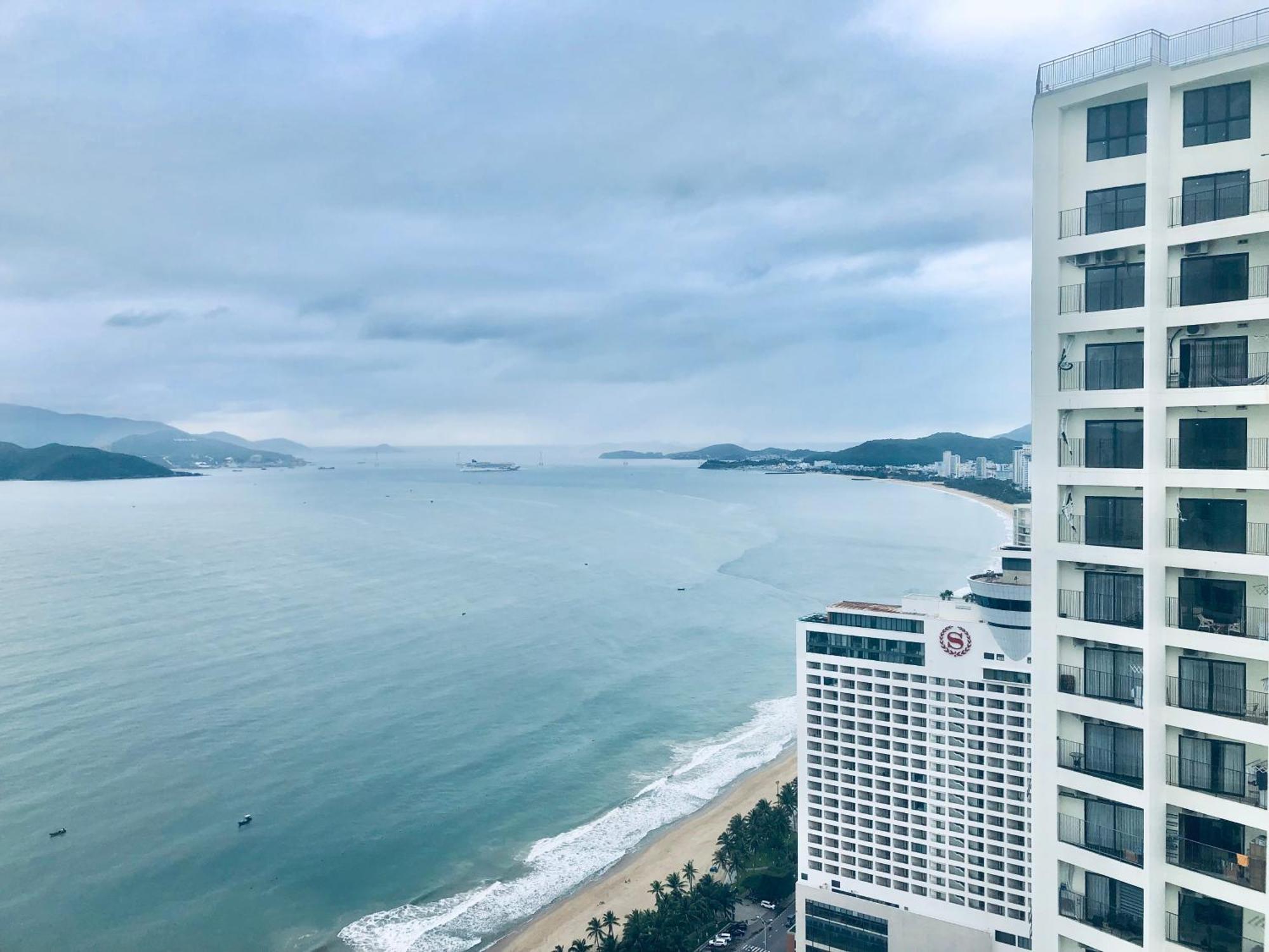 Can Ho Gold Coast O Nha Trang View Bien - Vivastay Extérieur photo