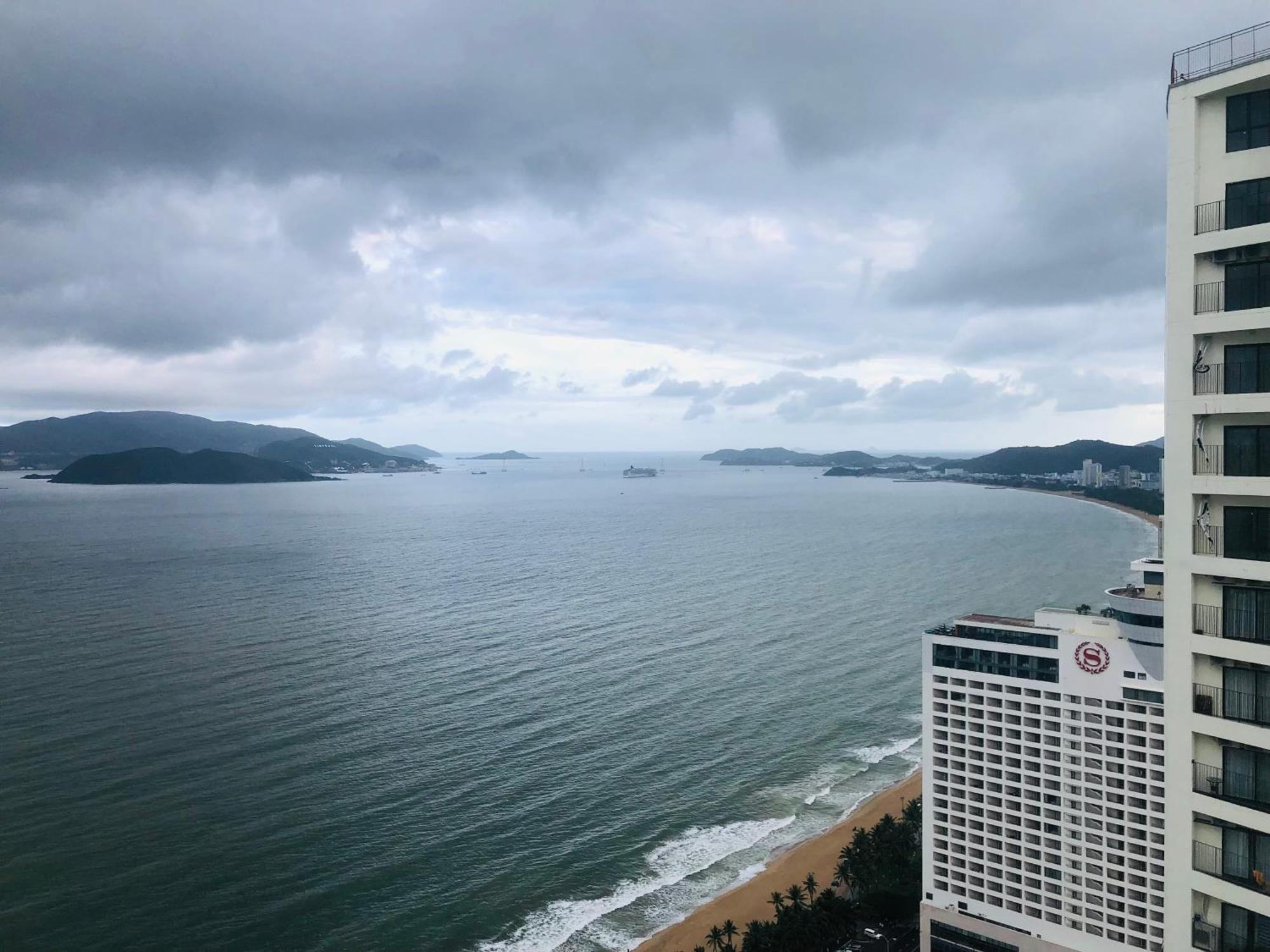Can Ho Gold Coast O Nha Trang View Bien - Vivastay Extérieur photo